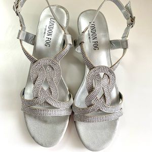 London fog sandals